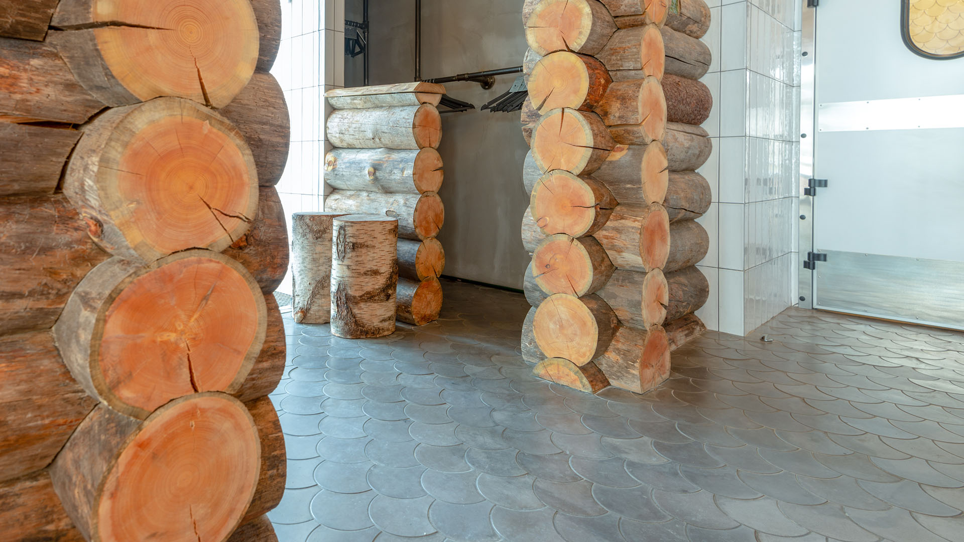 Декоративная бетонная плитка — ресторан «Русалка»