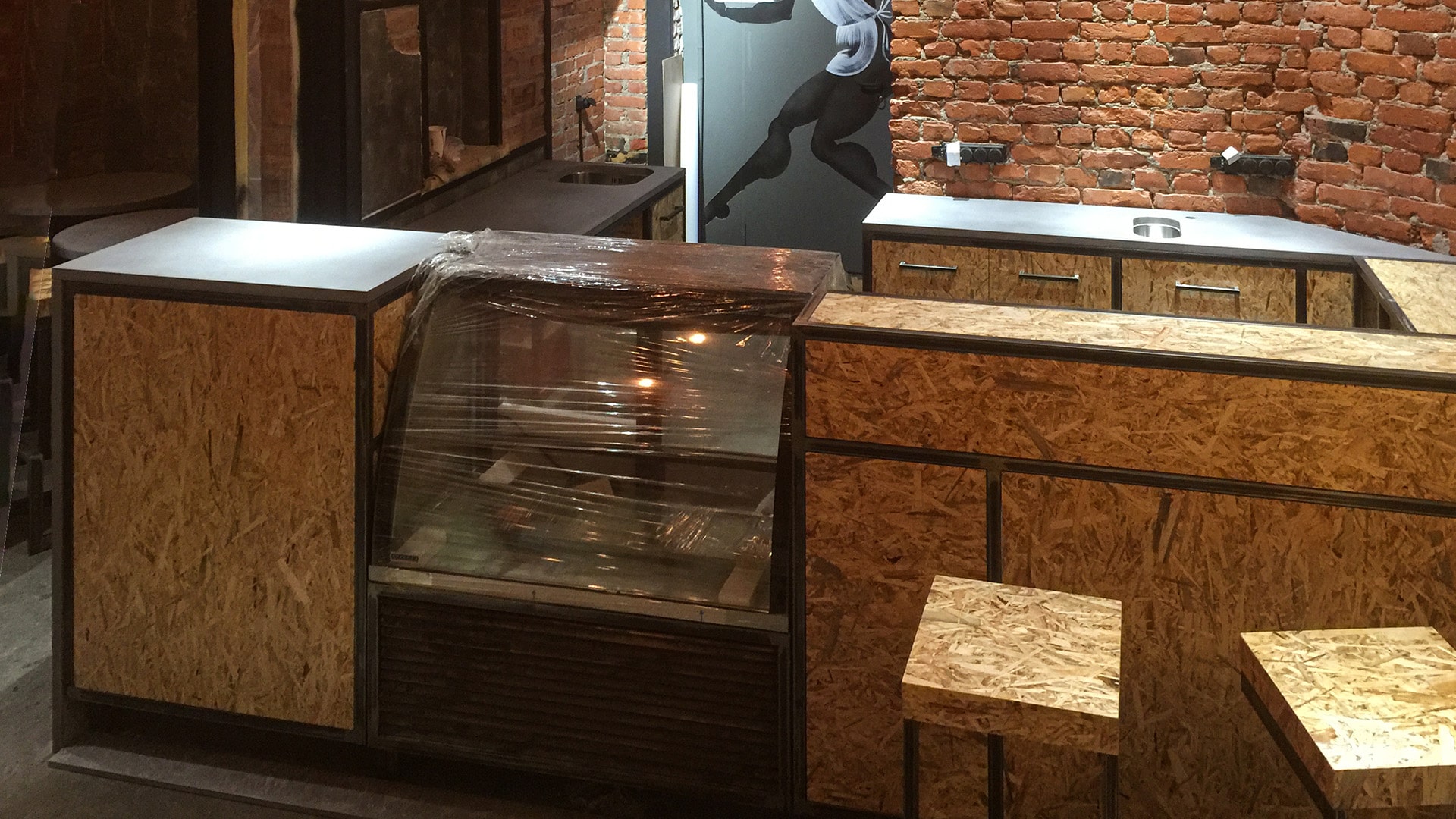 Мебель для кофейни «Буду Кофе» у метро «Электросила»